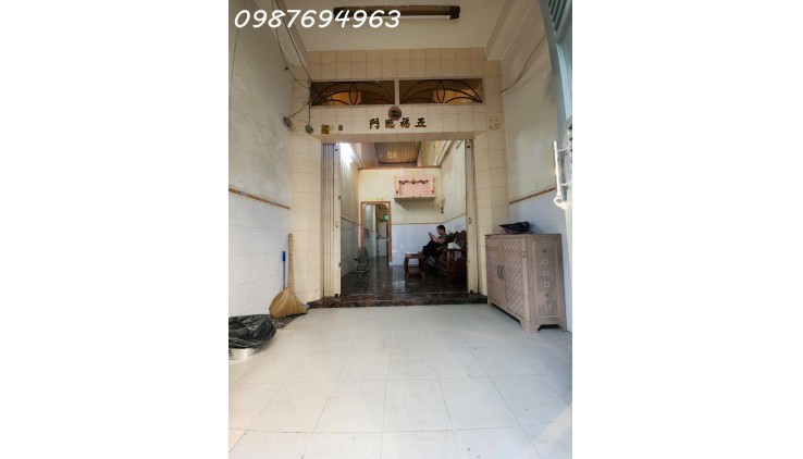 QUẬN 8, NGUYỄN DUY - ĐỊA CHỈ MẶT TIỀN - HẺM XE TẢI - GẦN CHỢ XÓM CỦI - SÁT QUẬN 5